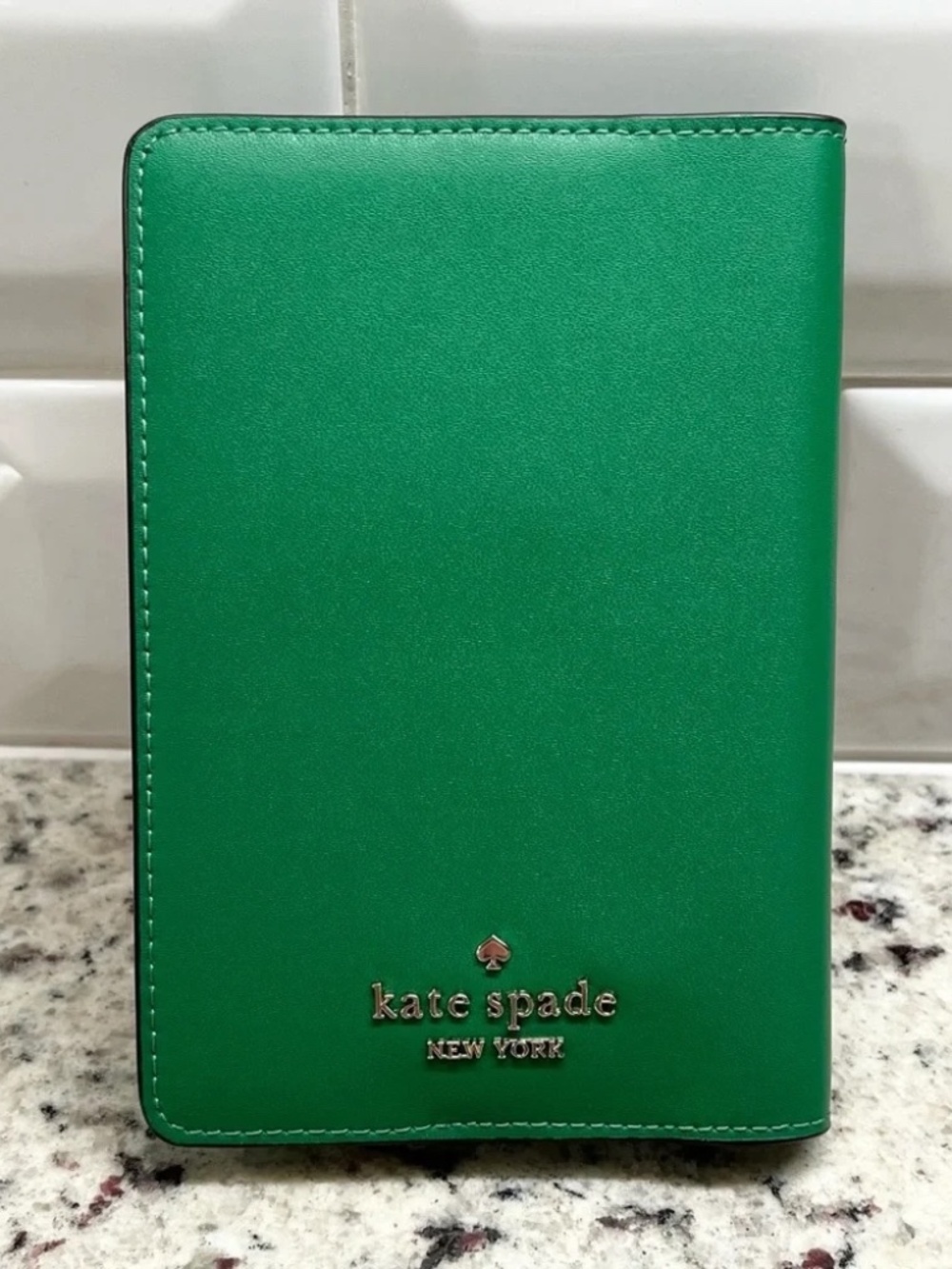 Kate Spade Watermelon Passport Cover NWOT - Picture 3 of 5
